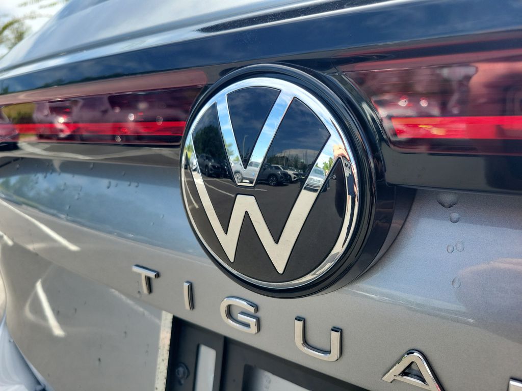 2025 Volkswagen Tiguan S - Photo 6