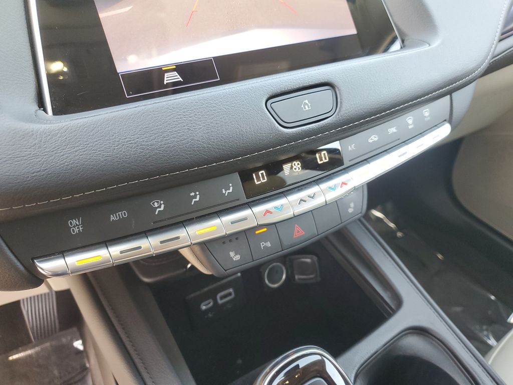 2023 Cadillac XT4 Luxury - Photo 24