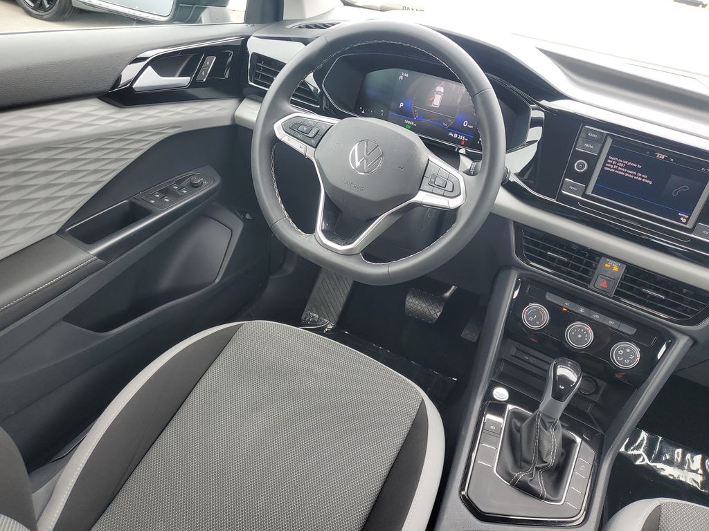 2024 Volkswagen Taos S - Photo 10