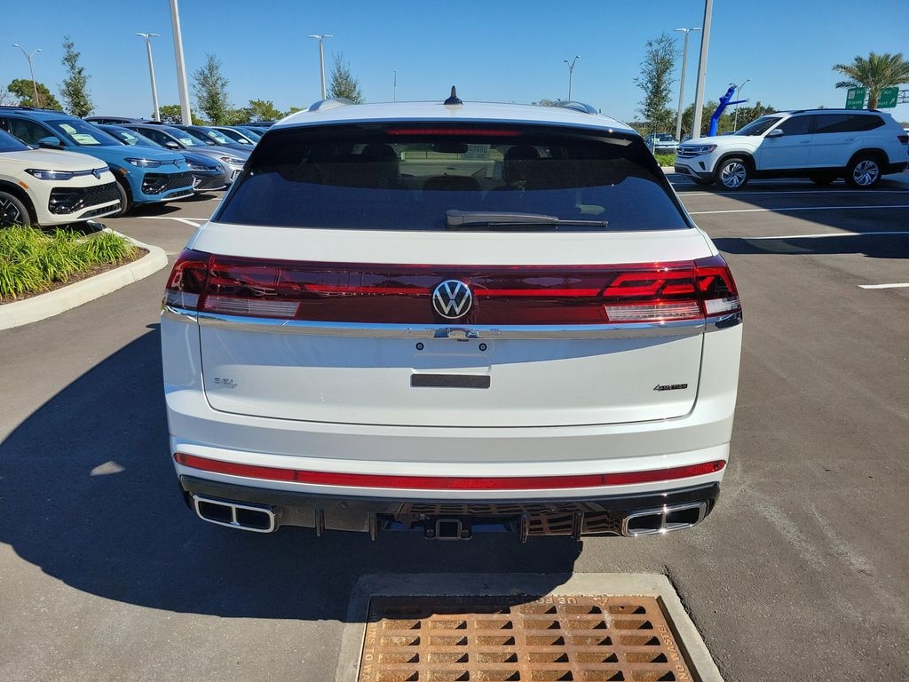 New 2026 Volkswagen Atlas Cross Sport 2.0T SEL Premium R-Line SUV