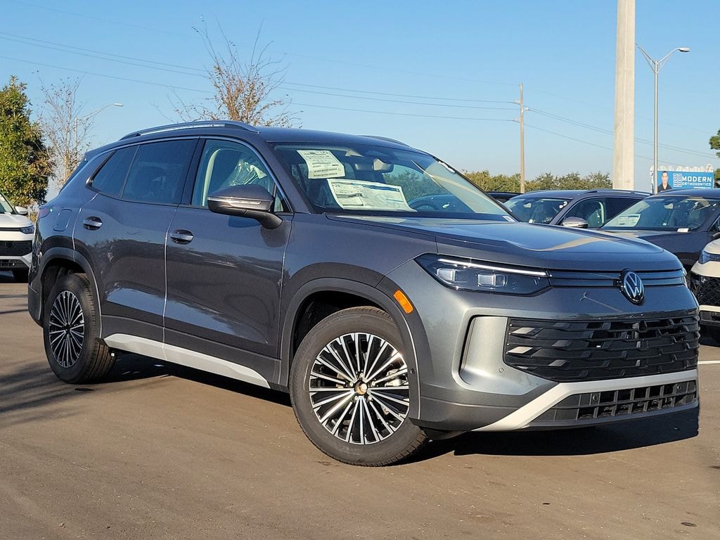 New 2025 Volkswagen Tiguan 2.0T S SUV