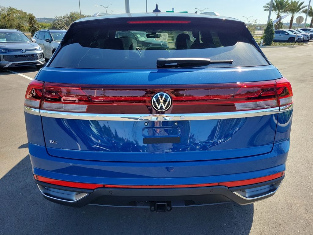 New 2026 Volkswagen Atlas Cross Sport 2.0T SE w/Technology SUV