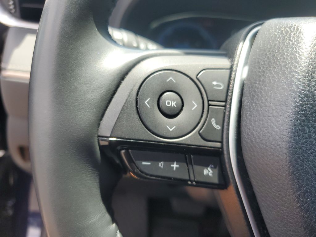2023 Toyota Venza Limited - Photo 18