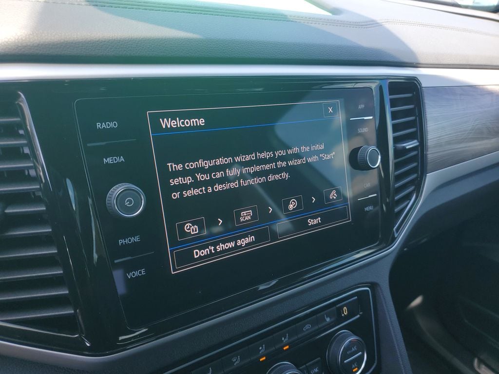2023 Volkswagen Atlas Cross Sport SE w/Tech - Photo 21