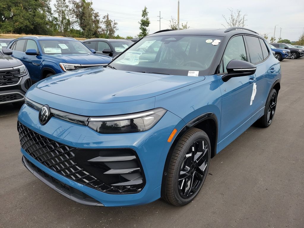 New 2025 Volkswagen Tiguan 2.0T SE R-Line Black SUV