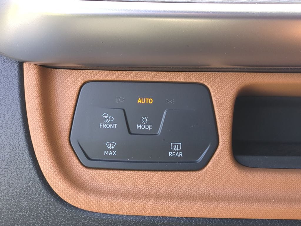 2025 Volkswagen ID. Buzz PRO S - Photo 21