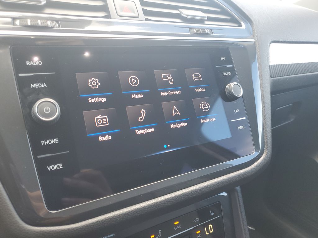 2024 Volkswagen Tiguan SE - Photo 20