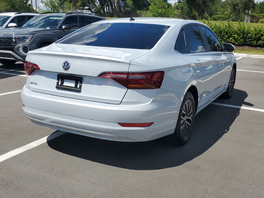 2019 Volkswagen Jetta SE - Photo 4