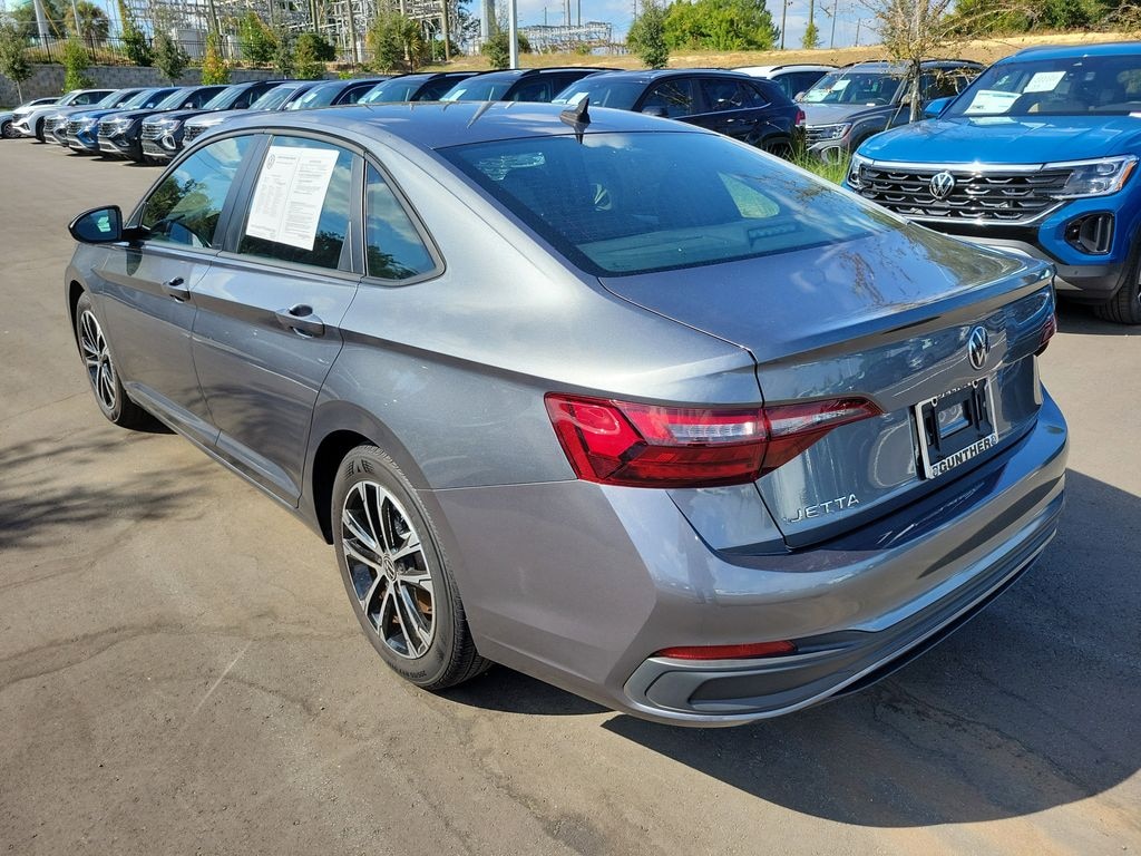 Certified 2022 Volkswagen Jetta 1.5T Sport Sedan