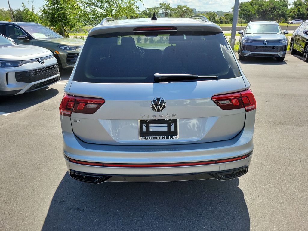 2023 Volkswagen Tiguan SE R-LINE BLACK - Photo 4