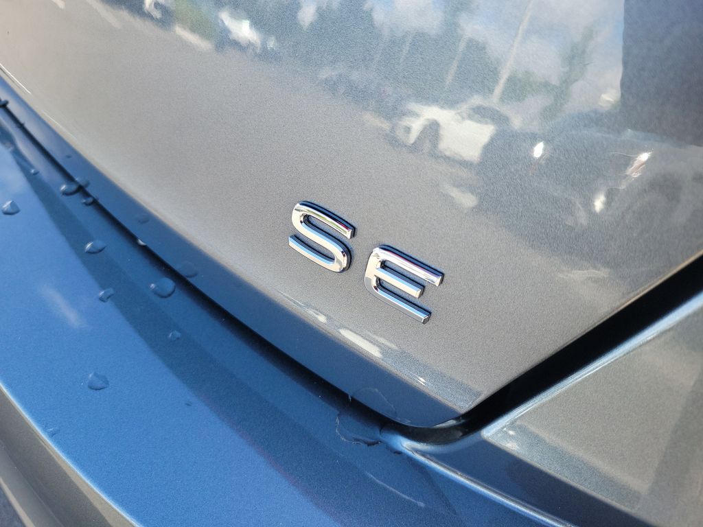 2024 Volkswagen Jetta SE - Photo 7