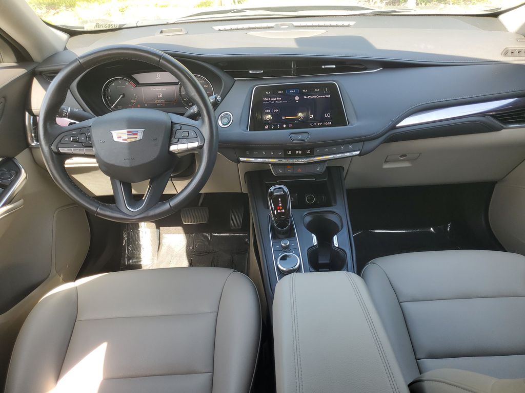 2023 Cadillac XT4 Luxury - Photo 11