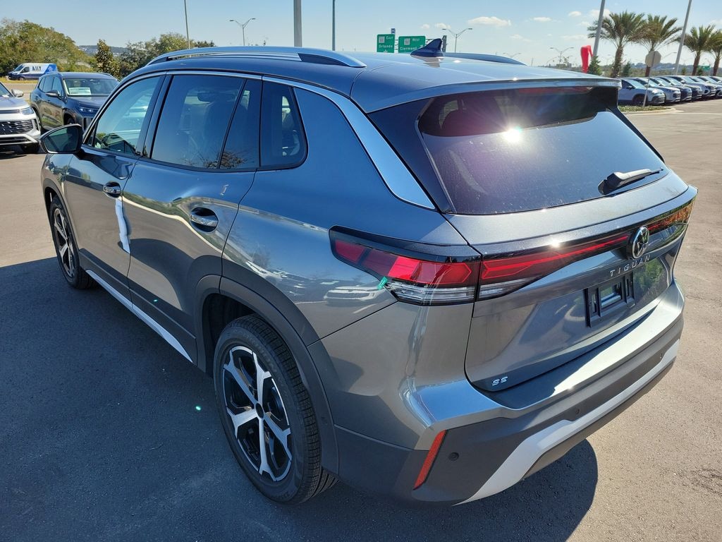 New 2025 Volkswagen Tiguan 2.0T SE SUV