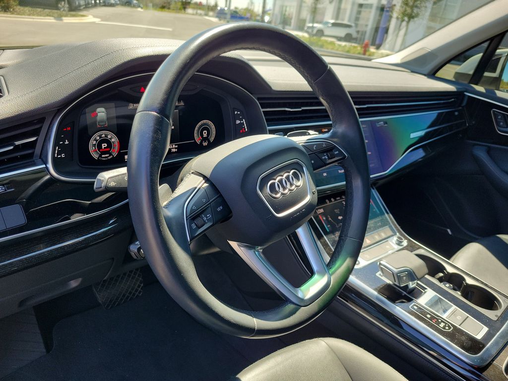 2023 Audi Q7 Premium Plus - Photo 17