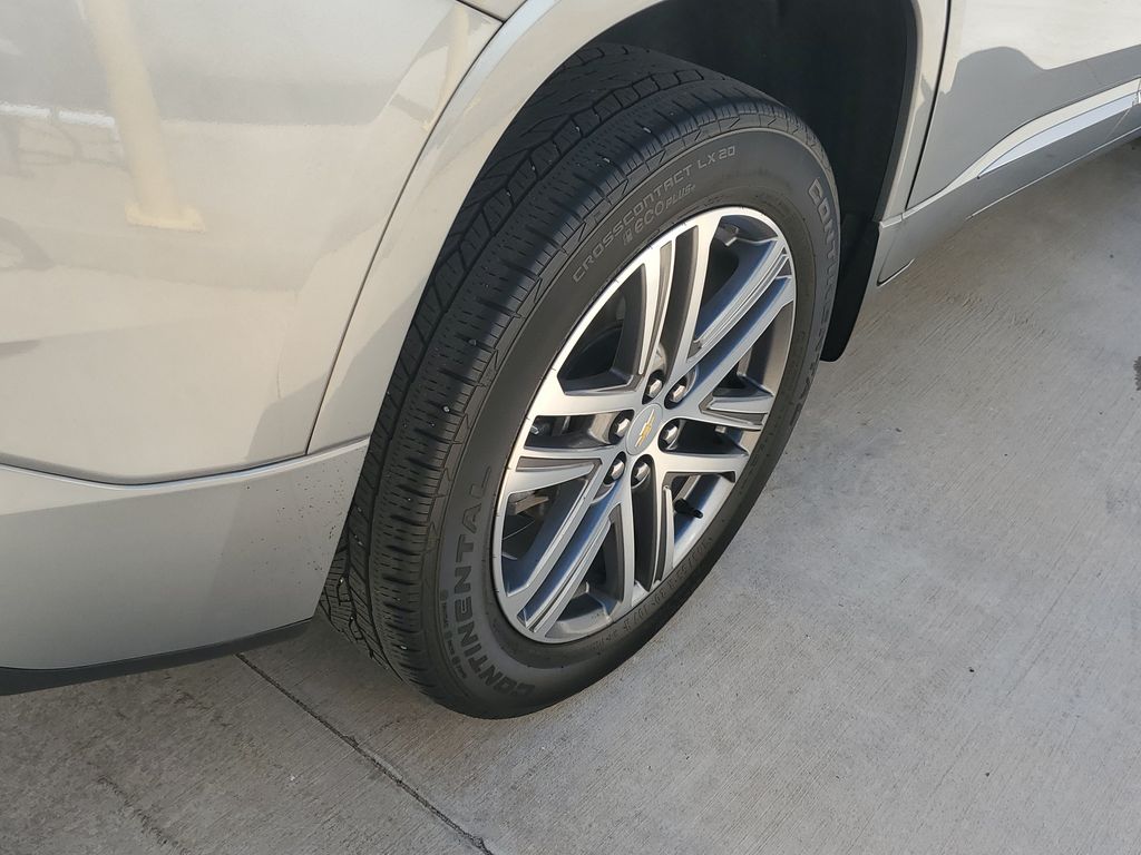 2023 Chevrolet Traverse High Country - Photo 6