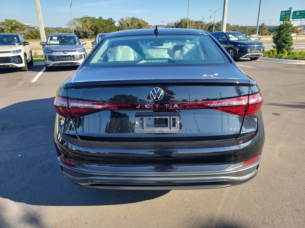 New 2026 Volkswagen Jetta 1.5T SE Sedan