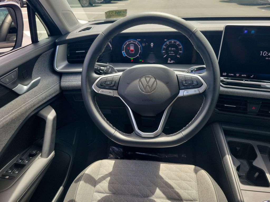 2025 Volkswagen Tiguan S - Photo 12
