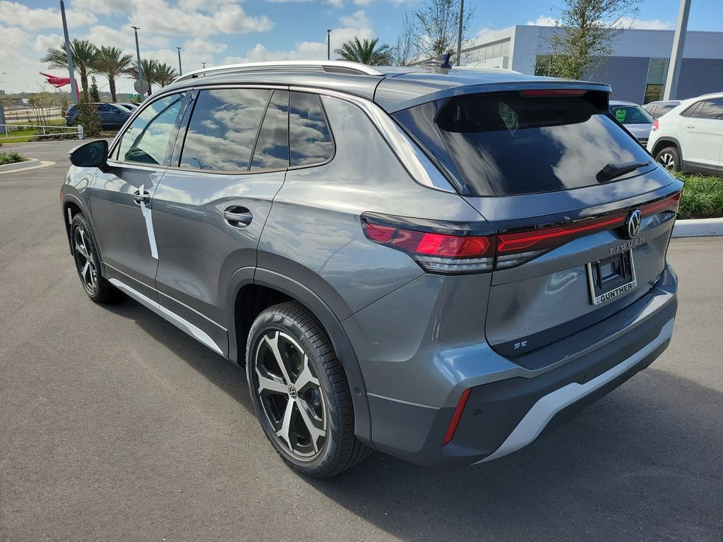 New 2026 Volkswagen Tiguan 2.0T SE SUV