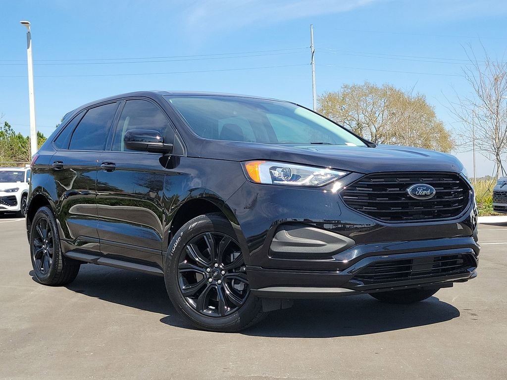 Used 2023 Ford Edge SE SUV