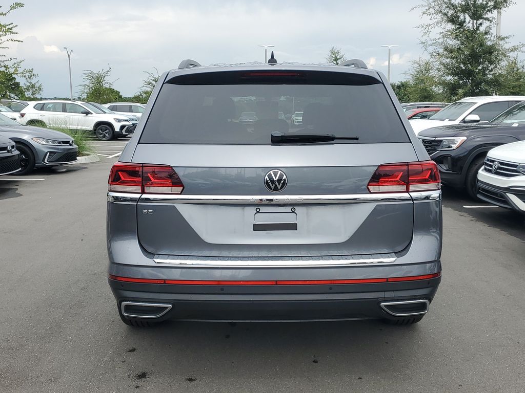 2023 Volkswagen Atlas SE w/Tech - Photo 4