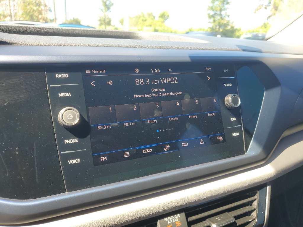 2022 Volkswagen Taos SE - Photo 22