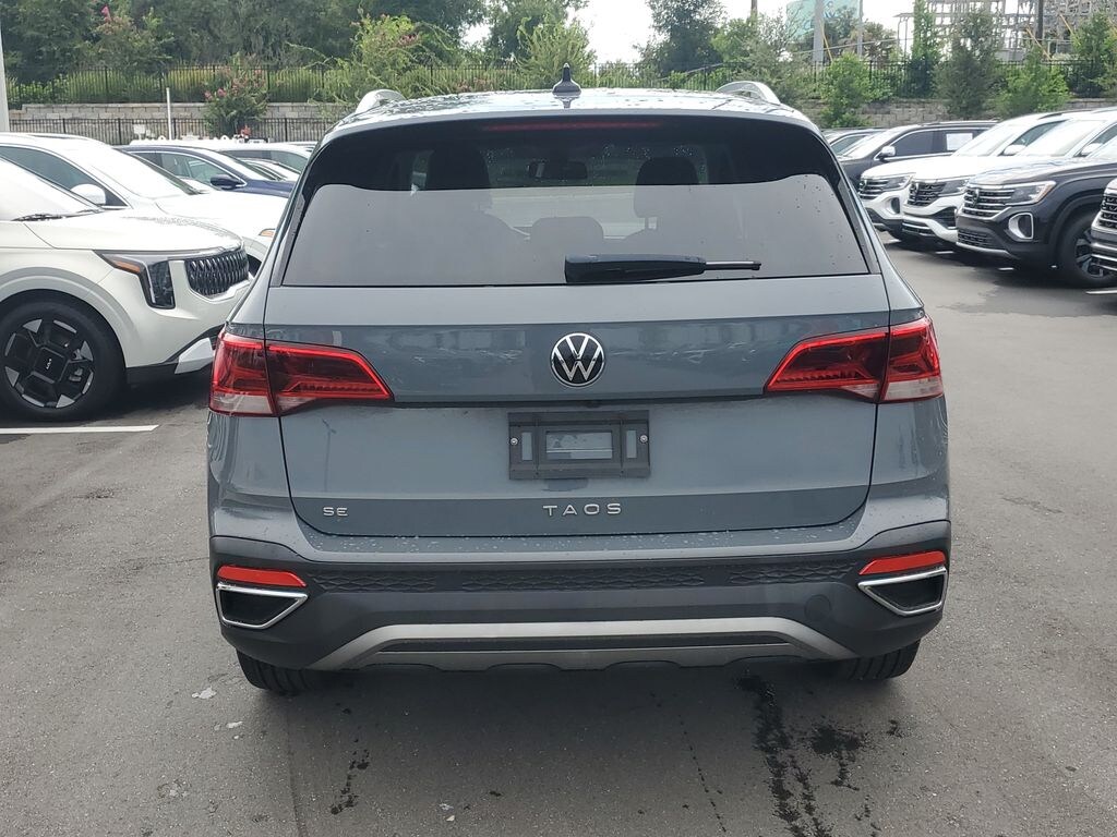 Certified 2022 Volkswagen Taos 1.5T SE SUV