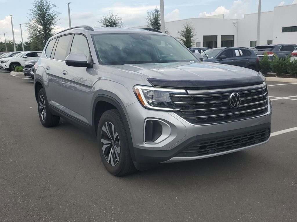 2024 Volkswagen Atlas SE - Photo 1