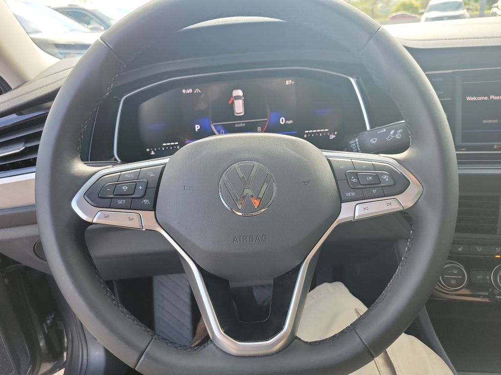 2024 Volkswagen Jetta SE - Photo 19