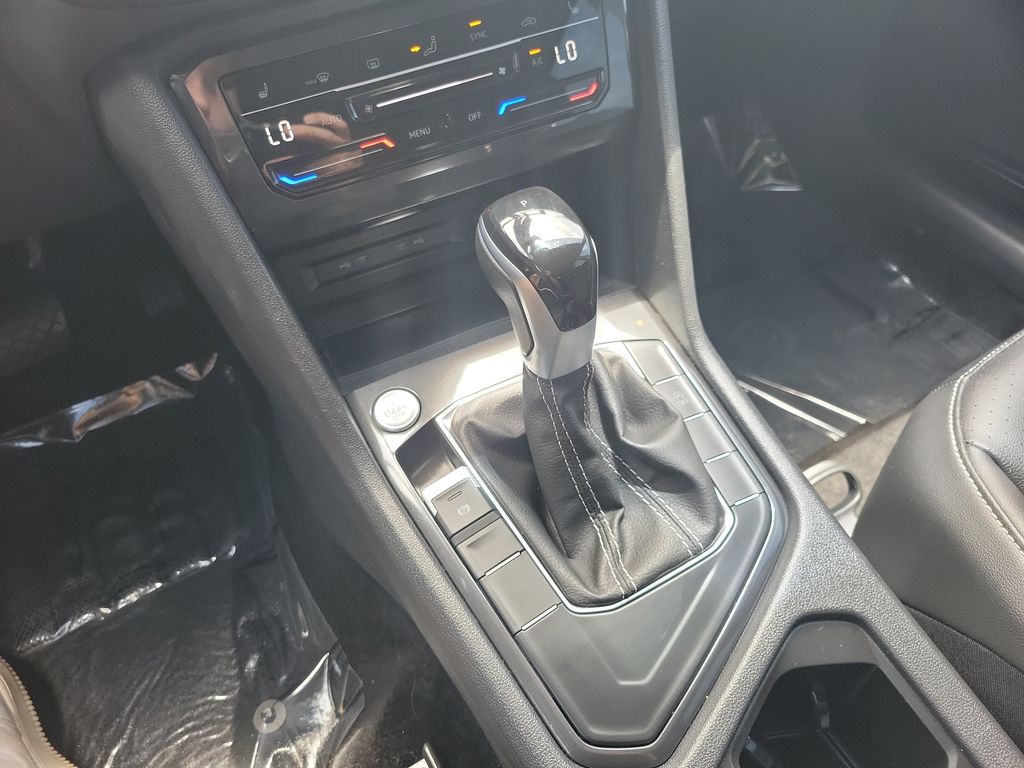 2024 Volkswagen Tiguan SE - Photo 23