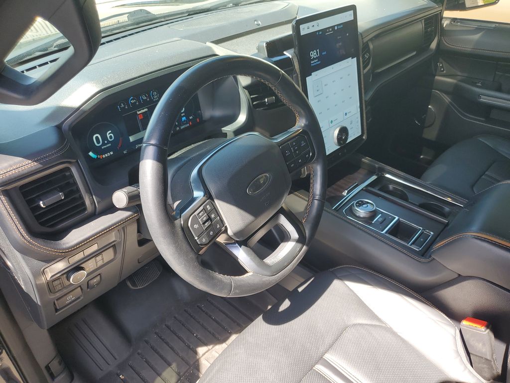 2023 Ford Expedition Platinum - Photo 17