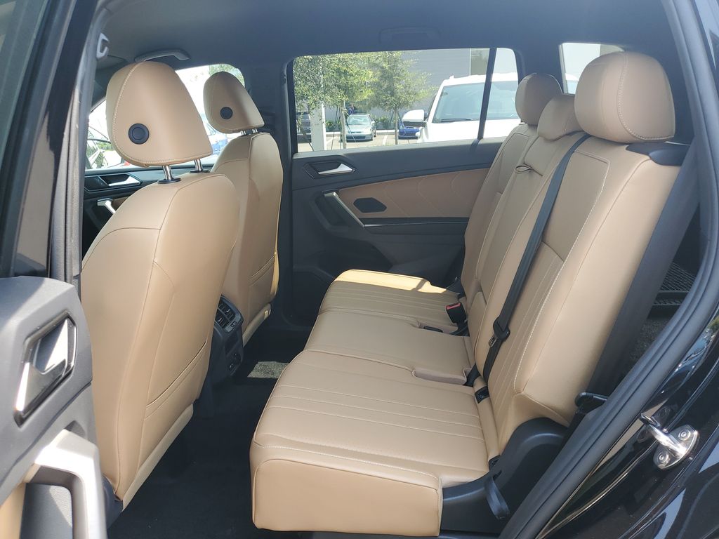 2024 Volkswagen Tiguan SE - Photo 9