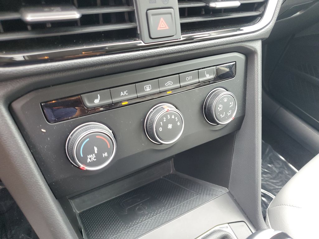 2022 Volkswagen Taos SE - Photo 25