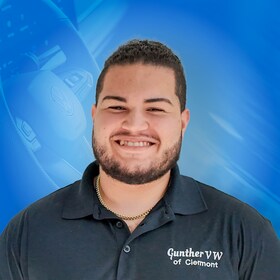 Staff member Saul Arzola from ID_7f2507