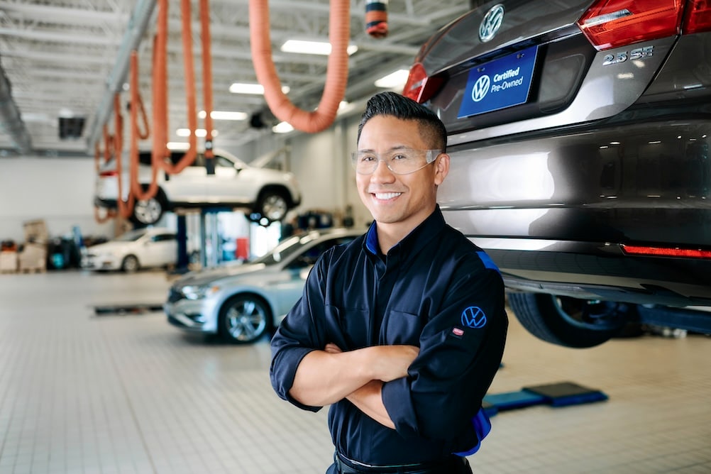  Volkswagen service at Gunther VW Clermont near Orlando FL