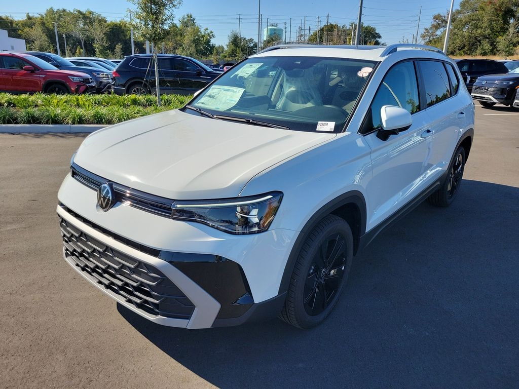 New 2025 Volkswagen Taos 1.5T SE SUV