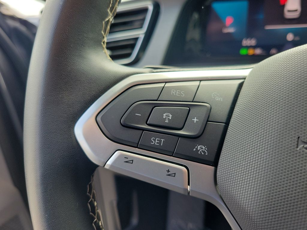 2024 Volkswagen Atlas Cross Sport SE - Photo 19