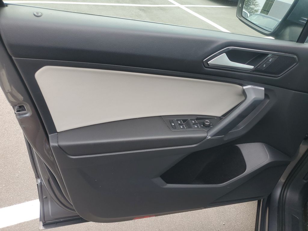 2018 Volkswagen Tiguan SE - Photo 13
