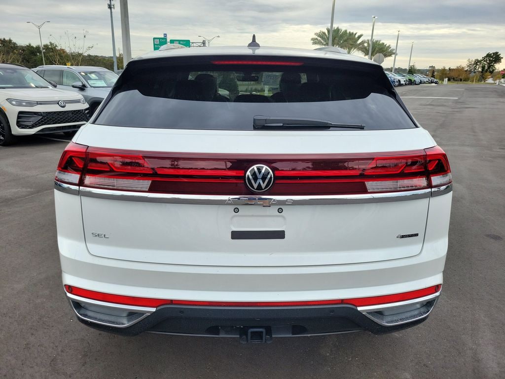 New 2026 Volkswagen Atlas Cross Sport 2.0T SEL SUV