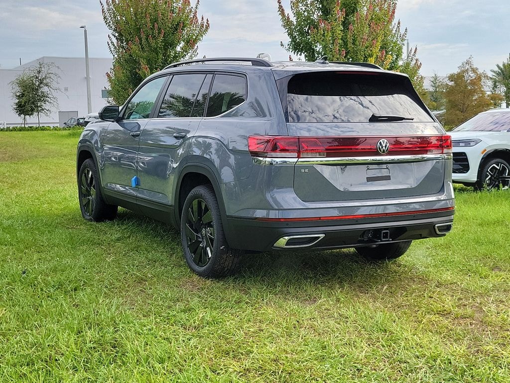 New 2026 Volkswagen Atlas SE w/Technology SUV