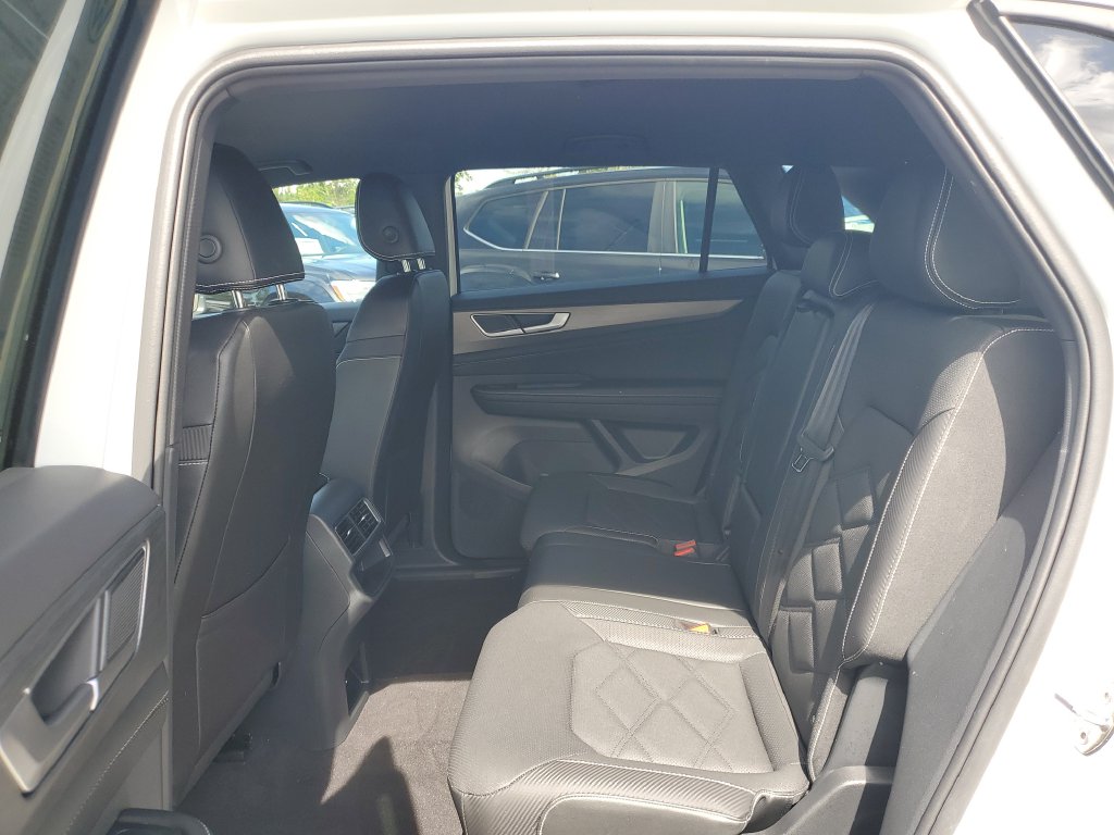 2024 Volkswagen Atlas Cross Sport SE - Photo 8
