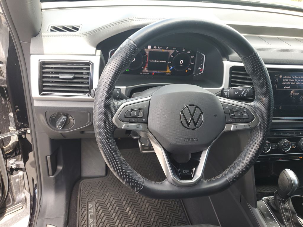 2023 Volkswagen Atlas Cross Sport SEL Premium R-Line - Photo 18