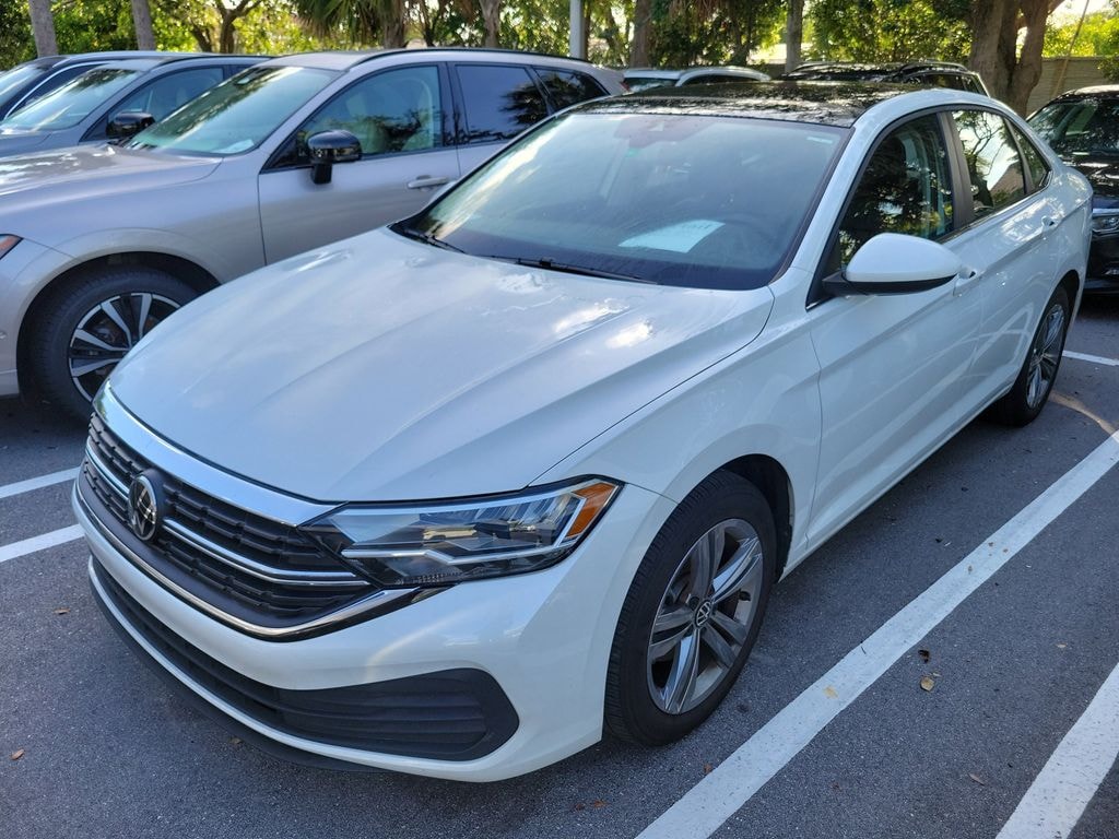 Used 2024 Volkswagen Jetta 1.5T SE Sedan
