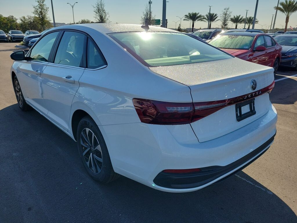 New 2025 Volkswagen Jetta 1.5T S Sedan