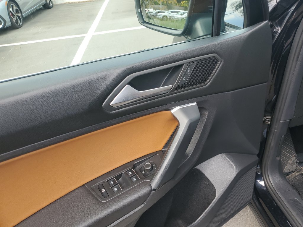 2019 Volkswagen Tiguan SE - Photo 14