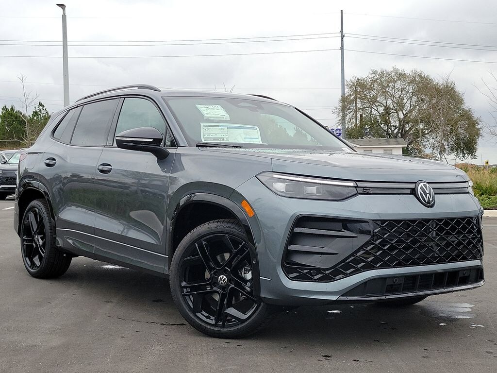 New 2026 Volkswagen Tiguan 2.0T SE R-Line Black SUV