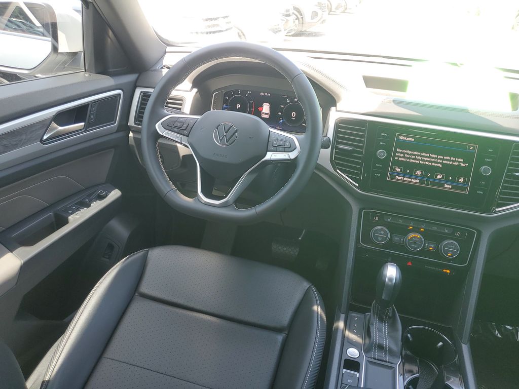 2023 Volkswagen Atlas Cross Sport SE w/Tech - Photo 10