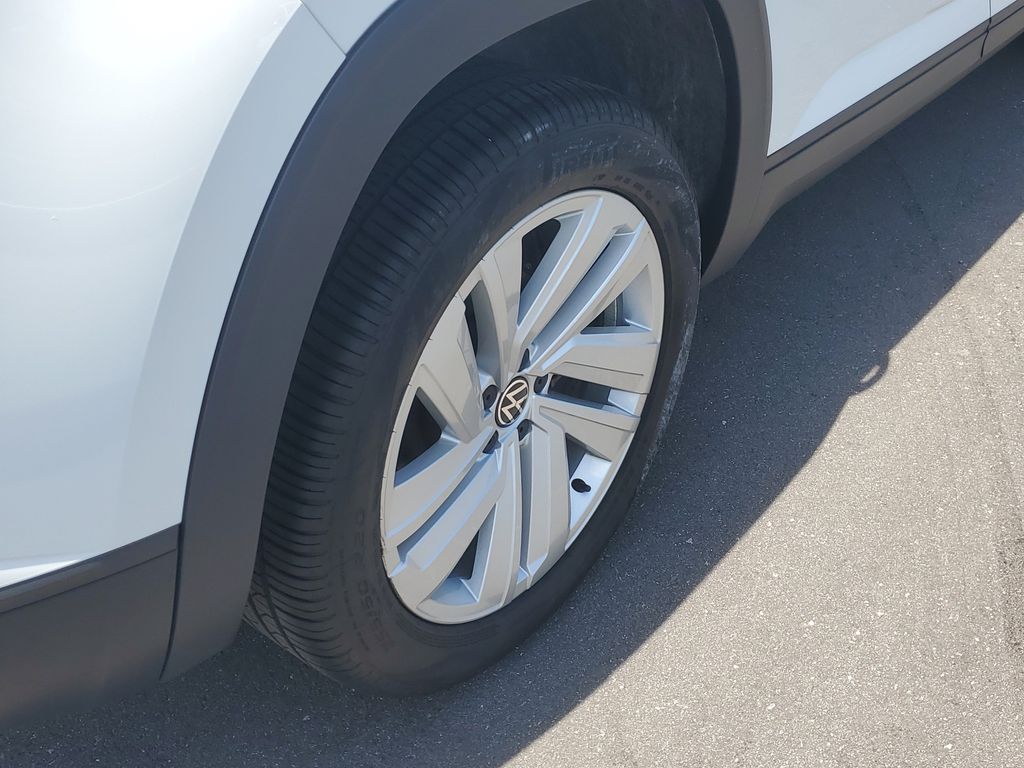 2023 Volkswagen Atlas Cross Sport SE w/Tech - Photo 6