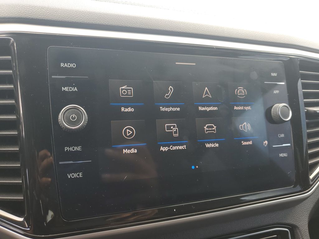 2023 Volkswagen Atlas Cross Sport SEL Premium R-Line - Photo 22