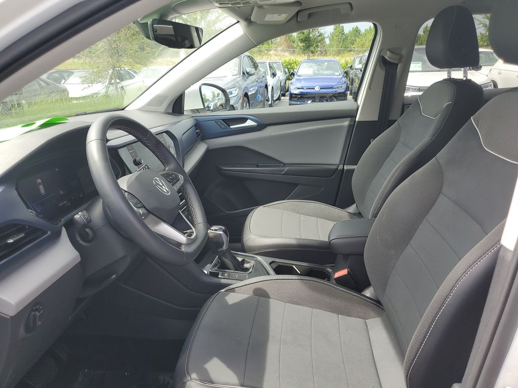 2023 Volkswagen Taos SE - Photo 16