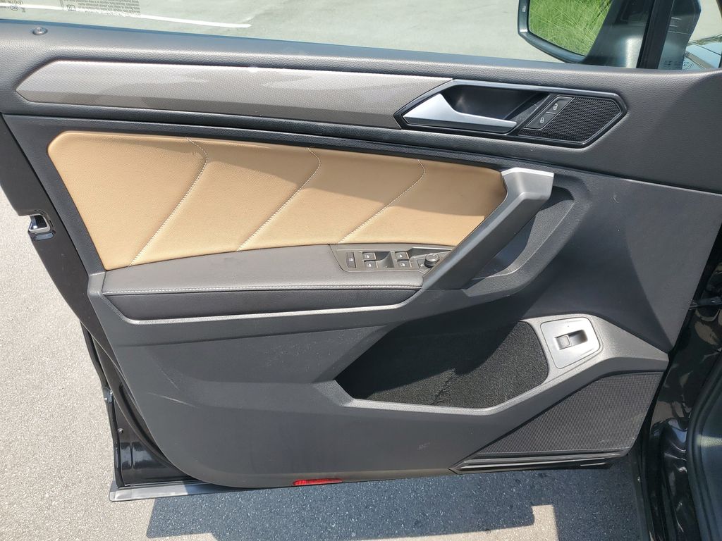2024 Volkswagen Tiguan SE - Photo 13